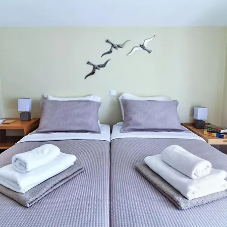 Beautiful With Swimming Pool Near Nafplion Вилла