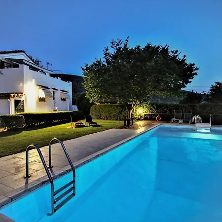 Вилла Beautiful With Swimming Pool Near Nafplion *